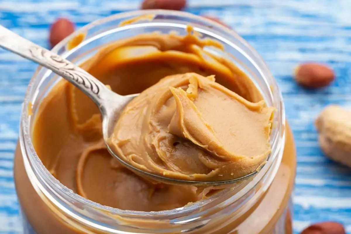 Jordnötssmör: naturligt eller bearbetat – vad ska du välja?