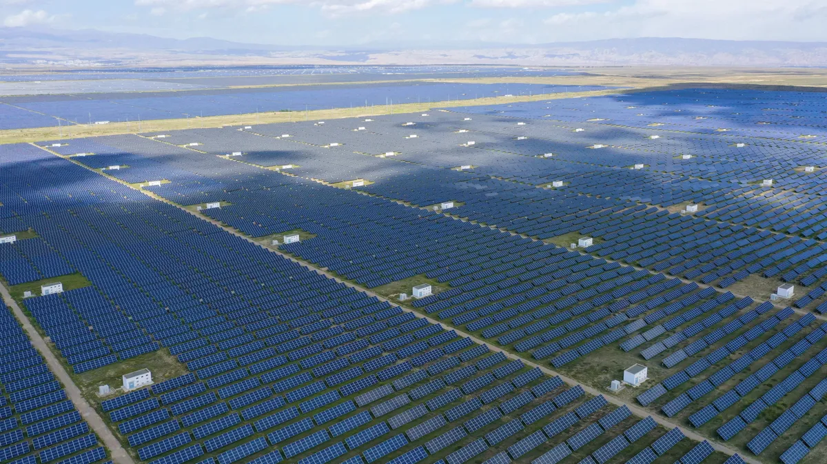 Världens största solfarm: en revolution i Qinghai, Kina